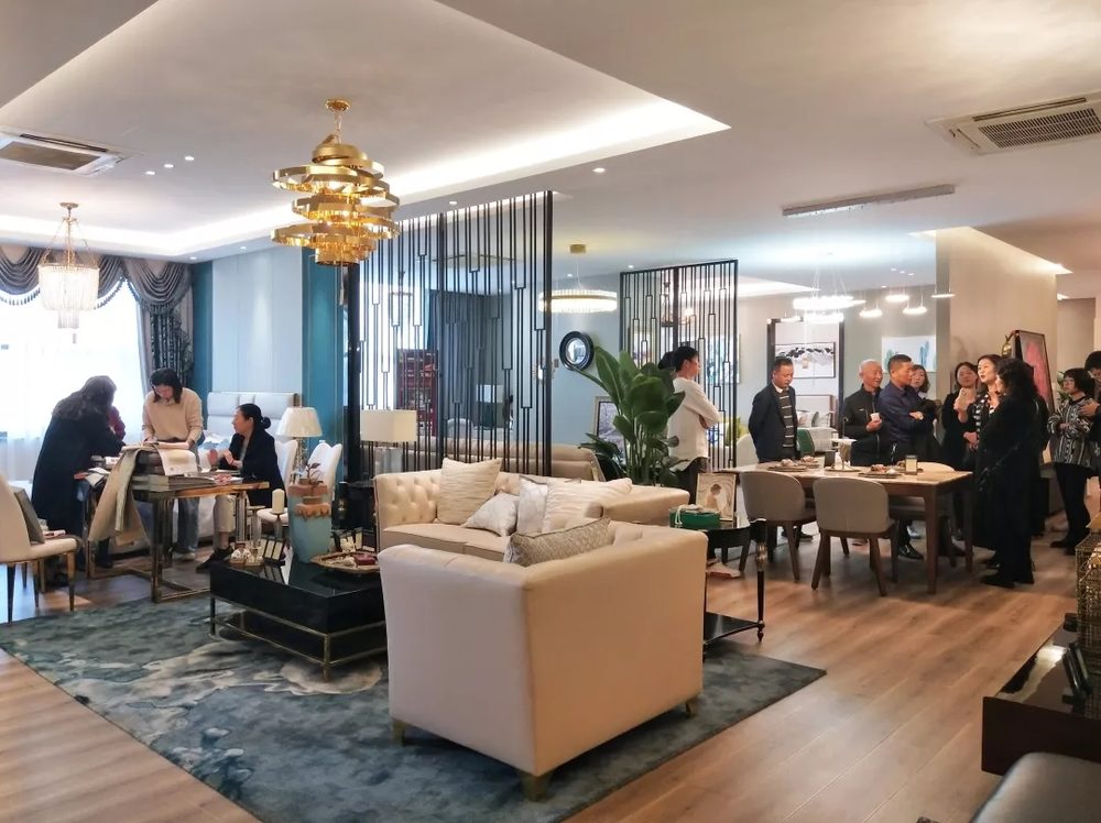 开启全新家装征程，城建装饰整体家装体验馆热闹开业！